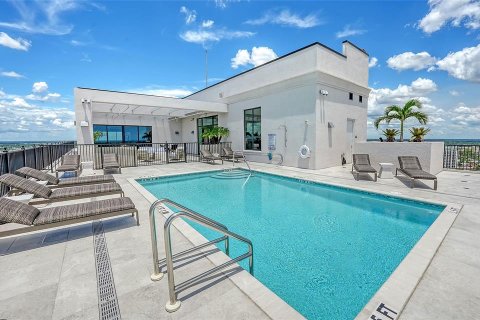 Condominio en venta en Sarasota, Florida, 3 dormitorios, 316.52 m2 № 1813806 - foto 10