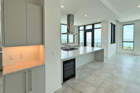 Condominio en venta en Sarasota, Florida, 3 dormitorios, 316.52 m2 № 1813806 - foto 18