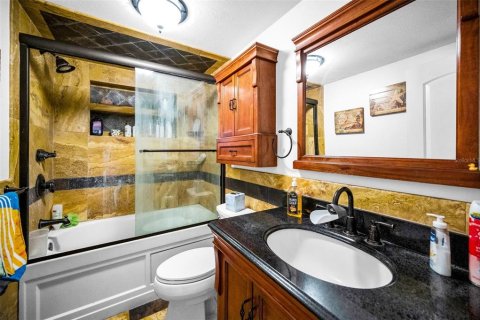 House in Holiday, Florida 2 bedrooms, 84.73 sq.m. № 1911809 - photo 18