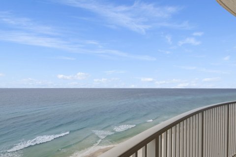 Condominio en venta en Panama City Beach, Florida, 2 dormitorios, 106.47 m2 № 560559 - foto 1
