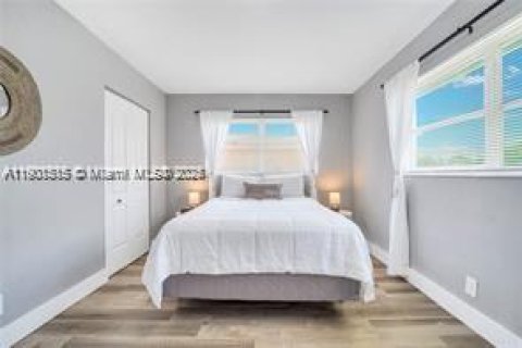 Casa en alquiler en Fort Lauderdale, Florida, 3 dormitorios, 179.12 m2 № 2012528 - foto 24