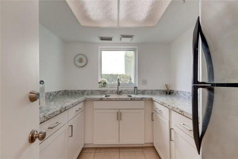 Copropriété à vendre à Saint Pete Beach, Floride: 2 chambres, 105.07 m2 № 1898490 - photo 25