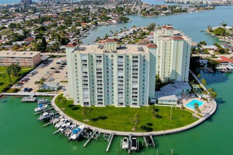 Copropriété à vendre à Saint Pete Beach, Floride: 2 chambres, 105.07 m2 № 1898490 - photo 7