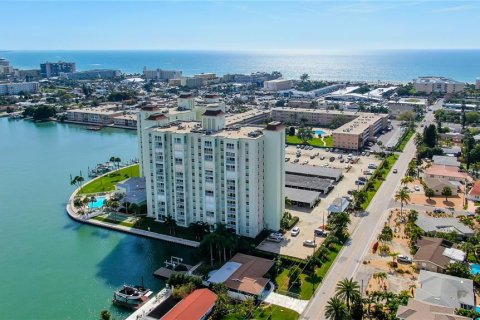 Copropriété à vendre à Saint Pete Beach, Floride: 2 chambres, 105.07 m2 № 1898490 - photo 15