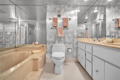 Купить кондоминиум в Ривьера-Бич, Флорида 2 спальни, 133.31м2, № 1957745 - фото 27