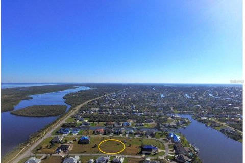 Land in Port Charlotte, Florida № 2162930
