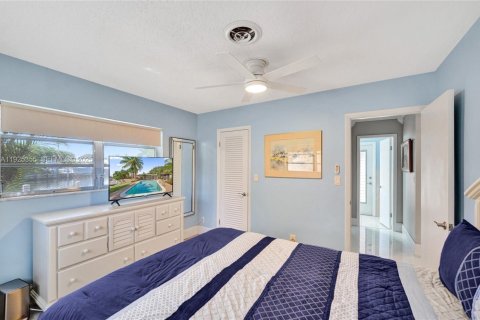 Villa ou maison à louer à Lighthouse Point, Floride: 3 chambres, 176.33 m2 № 1984612 - photo 19