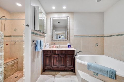 Villa ou maison à louer à Lighthouse Point, Floride: 3 chambres, 176.33 m2 № 1984612 - photo 15