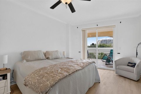 Condo in Clearwater, Florida, 2 bedrooms № 2384185 - photo 30