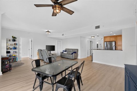 Condo in Clearwater, Florida, 2 bedrooms № 2384185 - photo 11