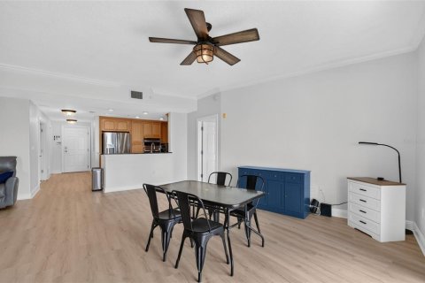 Condo in Clearwater, Florida, 2 bedrooms № 2384185 - photo 21