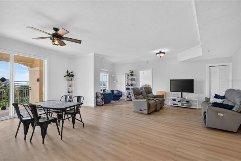 Condo in Clearwater, Florida, 2 bedrooms № 2384185 - photo 9