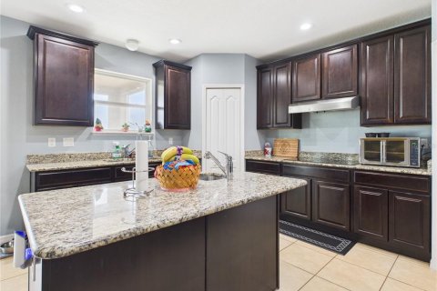 Casa en venta en Auburndale, Florida, 4 dormitorios, 274.71 m2 № 1654380 - foto 6