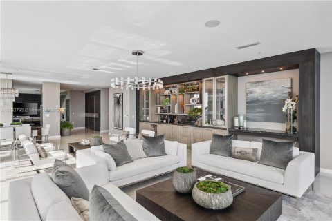 Condo in Fort Lauderdale, Florida, 4 bedrooms  № 1953400 - photo 22