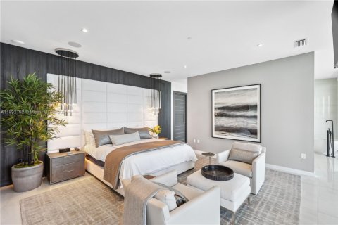 Condo in Fort Lauderdale, Florida, 4 bedrooms  № 1953400 - photo 14