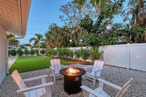 Casa en alquiler en Sarasota, Florida, 3 dormitorios, 160.91 m2 № 1561135 - foto 12