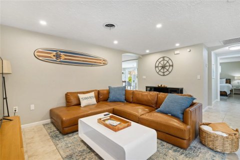 Casa en alquiler en Sarasota, Florida, 3 dormitorios, 160.91 m2 № 1561135 - foto 15