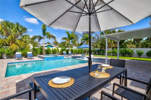 Casa en alquiler en Sarasota, Florida, 3 dormitorios, 160.91 m2 № 1561135 - foto 7