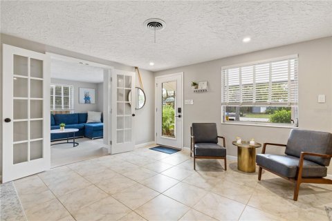 Casa en alquiler en Sarasota, Florida, 3 dormitorios, 160.91 m2 № 1561135 - foto 4