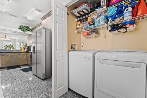 Купить таунхаус в Кеннет-Сити, Флорида 4 комнаты, 149.85м2, № 2195694 - фото 10