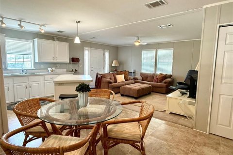 Appartement à louer à Sarasota, Floride: 2 chambres, 89.19 m2 № 1805500 - photo 4