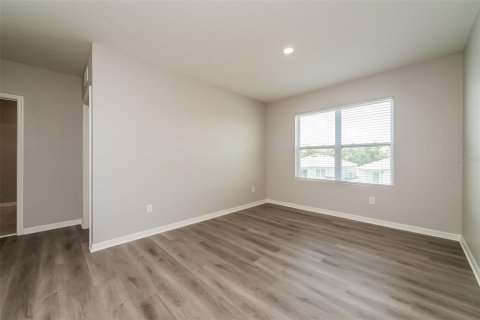 Casa en venta en Winter Haven, Florida, 5 dormitorios, 250.46 m2 № 2207723 - foto 4
