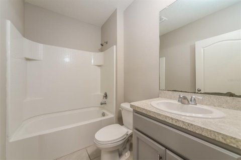 Casa en venta en Winter Haven, Florida, 5 dormitorios, 250.46 m2 № 2207723 - foto 29