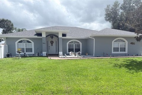Casa en Deltona, Florida 4 dormitorios, 212.93 m2 № 2373169