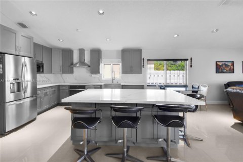 Casa en venta en Weston, Florida, 4 dormitorios, 215.72 m2 № 1929707 - foto 3