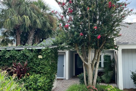 Villa ou maison à louer à Miramar Beach, Floride: 3 chambres, 120.77 m2 № 562008 - photo 1