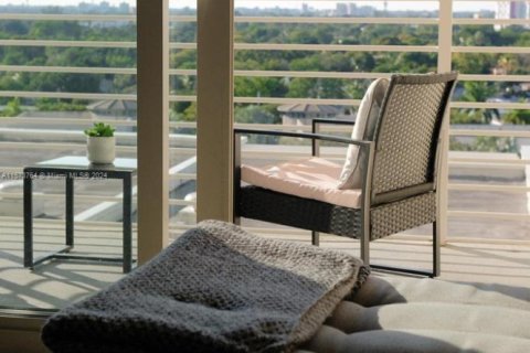 Condominio en venta en Miami, Florida, 1 dormitorio, 70.14 m2 № 1704606 - foto 12
