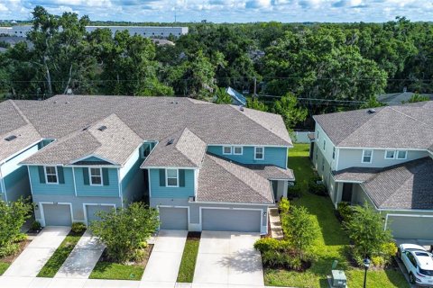 Townhouse in Brandon, Florida 3 bedrooms, 172.8 sq.m. № 2117212 - photo 5