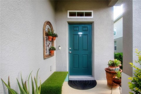 Townhouse in Brandon, Florida 3 bedrooms, 172.8 sq.m. № 2117212 - photo 3