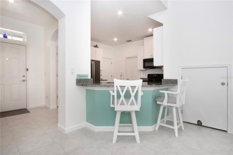 Townhouse in Brandon, Florida 3 bedrooms, 172.8 sq.m. № 2117212 - photo 22
