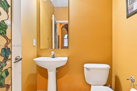Villa ou maison à vendre à Coral Springs, Floride: 4 chambres, 237.55 m2 № 1743874 - photo 8