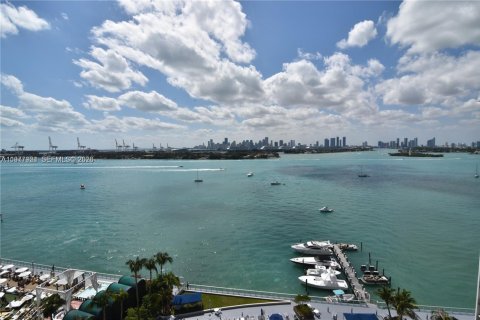 Condo in Miami Beach, Florida, 1 bedroom  № 2042568