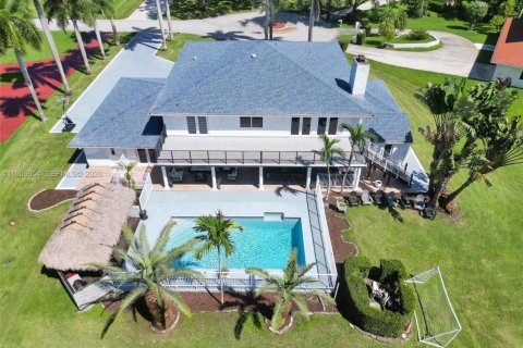 Villa ou maison à vendre à Davie, Floride: 6 chambres, 484.49 m2 № 2250276 - photo 5