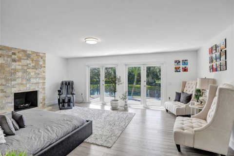 Villa ou maison à vendre à Davie, Floride: 6 chambres, 484.49 m2 № 2250276 - photo 17
