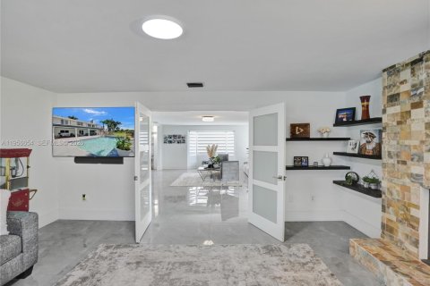 Villa ou maison à vendre à Davie, Floride: 6 chambres, 484.49 m2 № 2250276 - photo 27