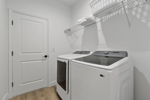 Casa en venta en Port Charlotte, Florida, 4 dormitorios, 151.99 m2 № 1526922 - foto 2