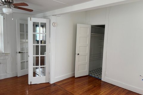 Appartement à louer à Hollywood, Floride: 1 chambre, 194.26 m2 № 2285985 - photo 9