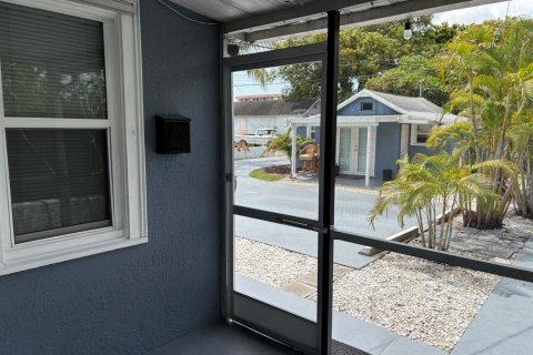 Appartement à louer à Hollywood, Floride: 1 chambre, 194.26 m2 № 2285985 - photo 3