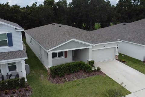 House in Kissimmee, Florida 4 bedrooms, 196.49 sq.m. № 2394096 - photo 4