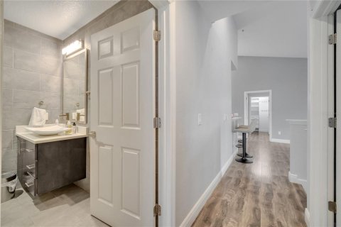 Condominio en alquiler en Orlando, Florida, 3 dormitorios, 132.2 m2 № 1883264 - foto 11
