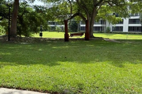 Condo in Delray Beach, Florida, 1 bedroom  № 2275917 - photo 8