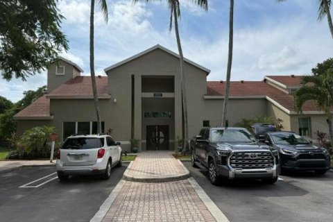 Condo in Delray Beach, Florida, 1 bedroom  № 2275917 - photo 10