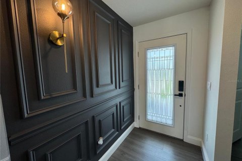 House in Zephyrhills, Florida 4 bedrooms, 220.27 sq.m. № 1913273 - photo 4