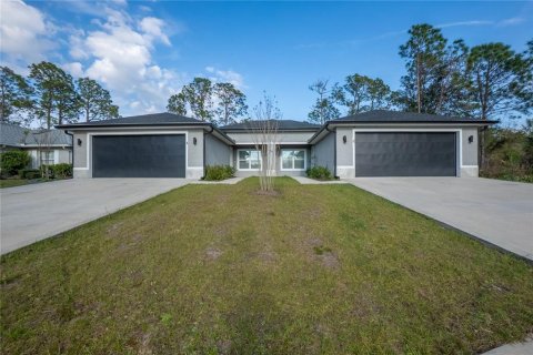 Commercial property in Palm Coast, Florida 242.85 sq.m. № 1542484 - photo 1