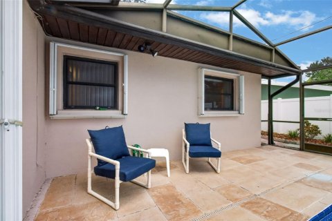 House in Clearwater, Florida 3 bedrooms, 152.17 sq.m. № 2221446 - photo 23