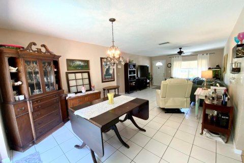 Villa ou maison à vendre à North Lauderdale, Floride: 3 chambres, 103.68 m2 № 2085148 - photo 14